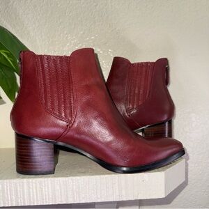 Halogen Rowen Leather Bootie In Burgundy Red Size 6.5 Ankle Shoe Block Heel
